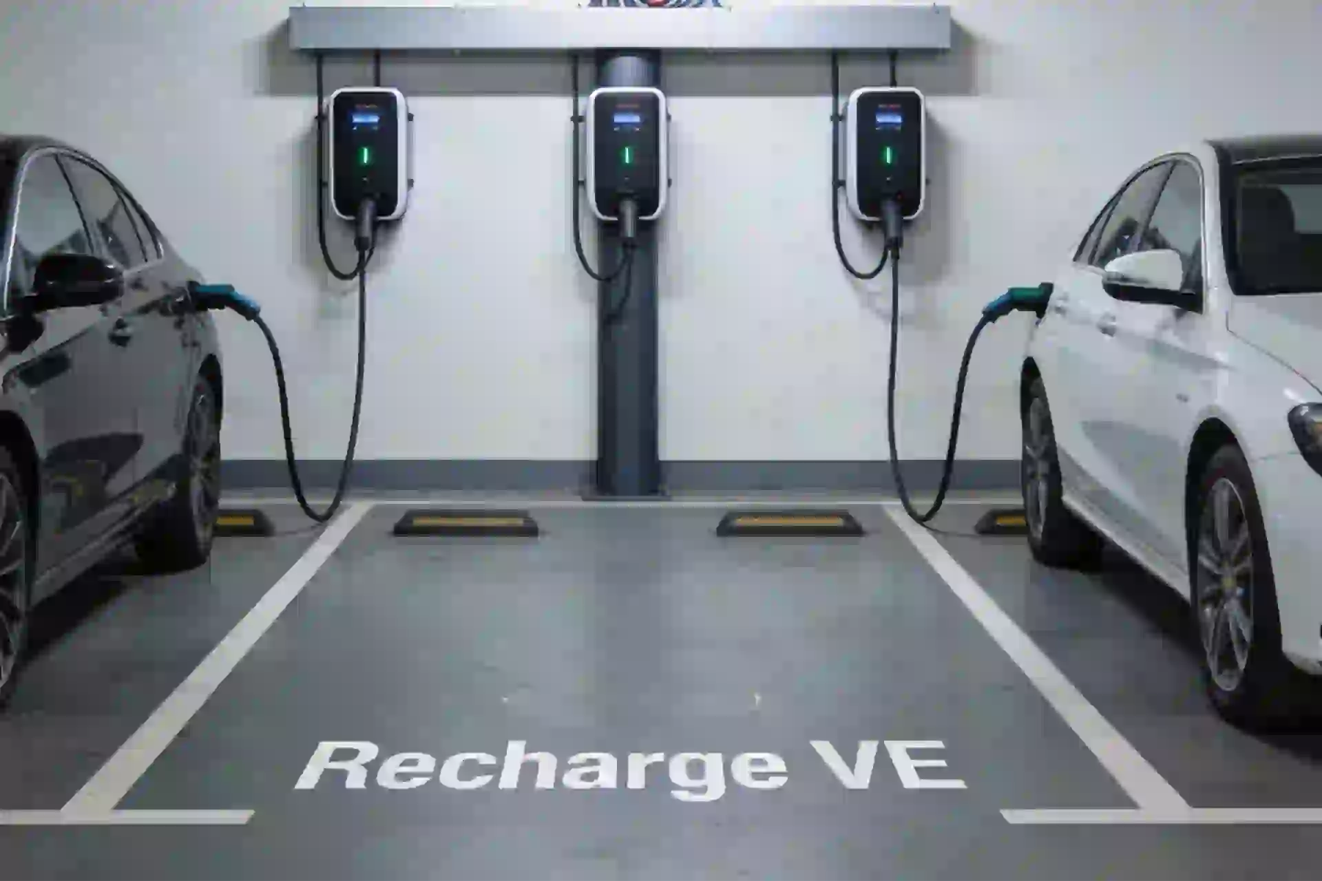 Installation borne de recharge